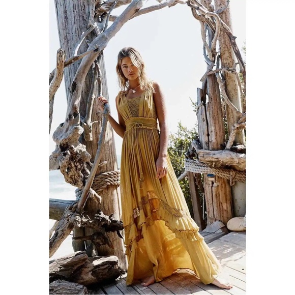 Free people Dresses & Skirts - Free People Santa Maria Maxi Dress Endless Summer XSmall Gold NEW